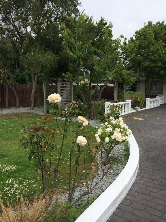 Ferry Motel Christchurch Exterior foto